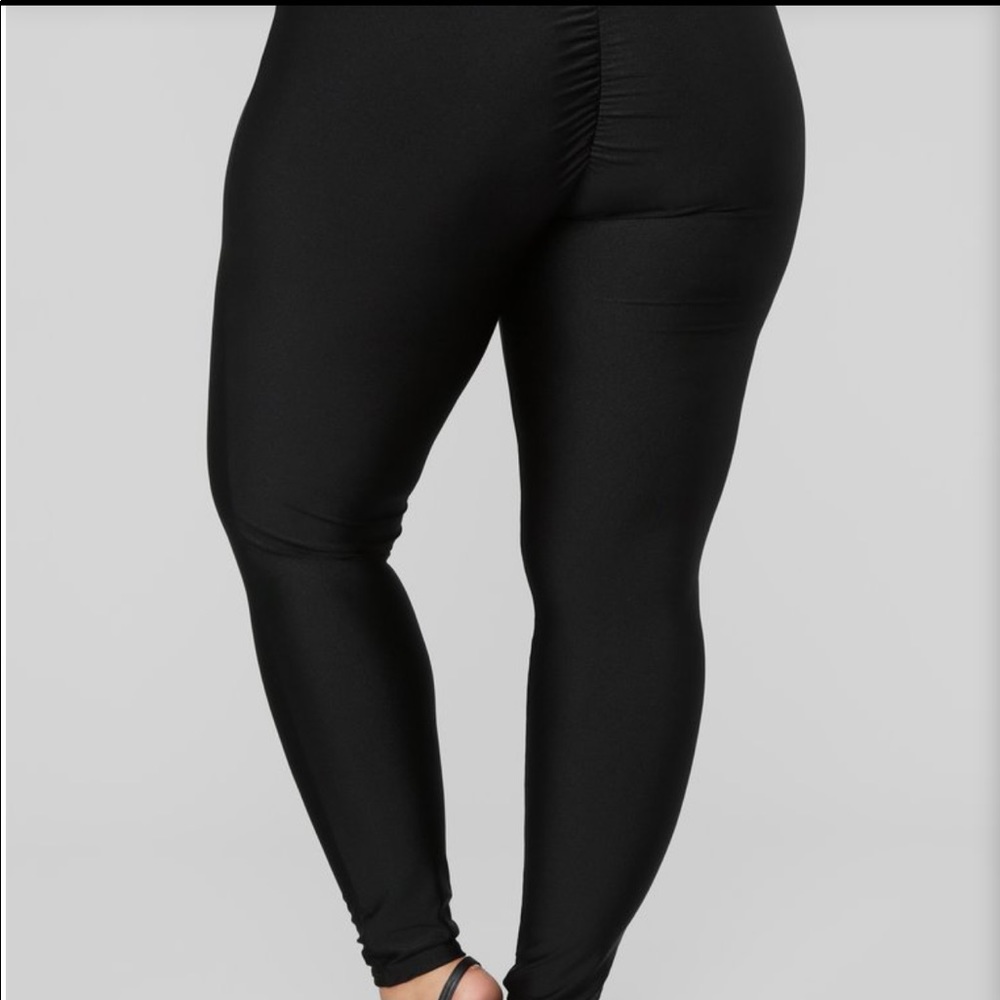 Ruched leggings